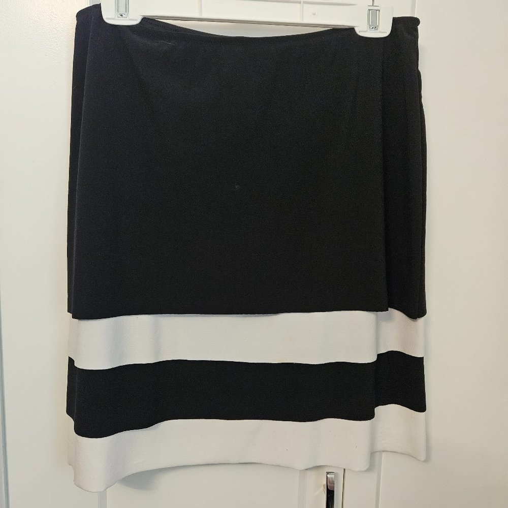 Joseph Ribkoff stretch skirt